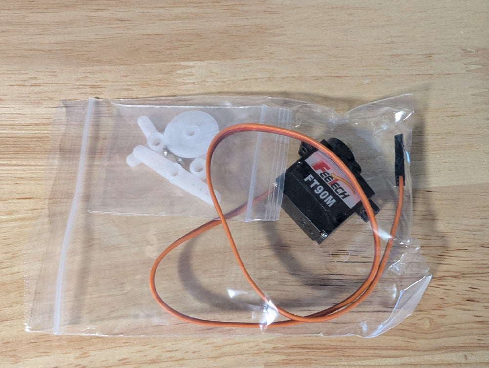 Nevermore StealthMax V2 servo, Feetech FT90M with 32 cm lead
