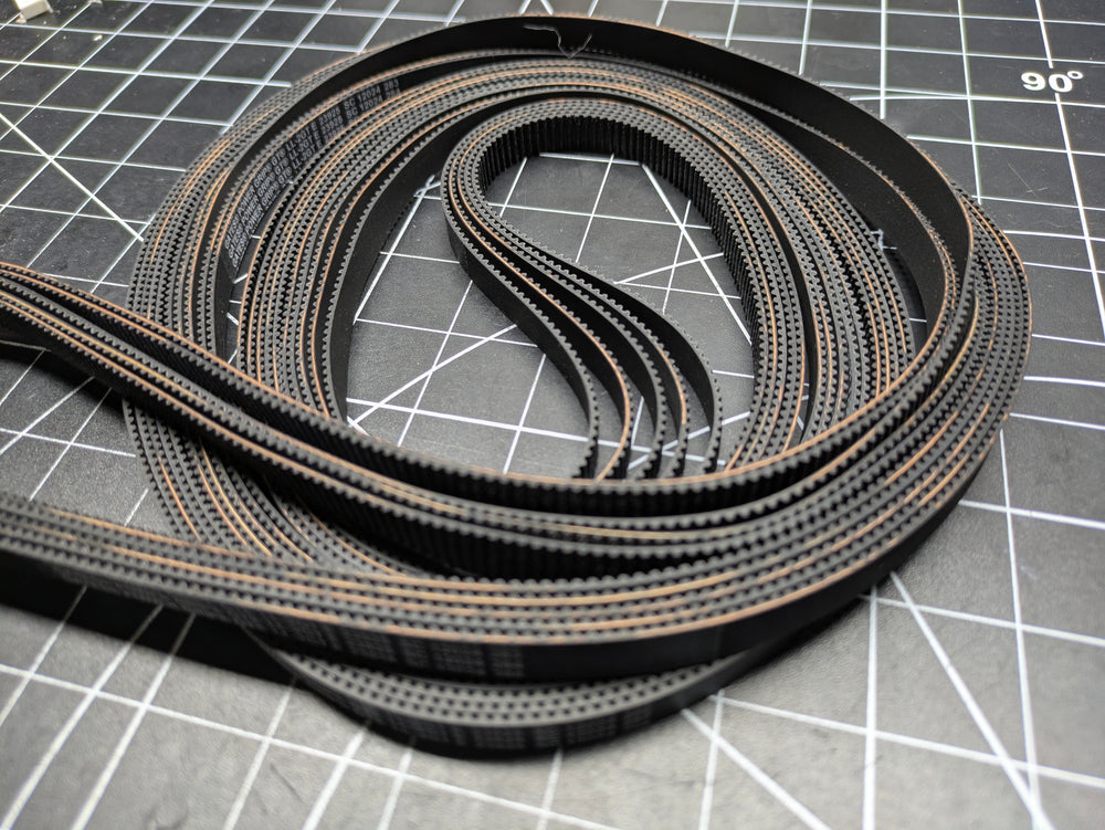 Gates 2GT EPDM closed-loop belt 2400 mm, loop laid out