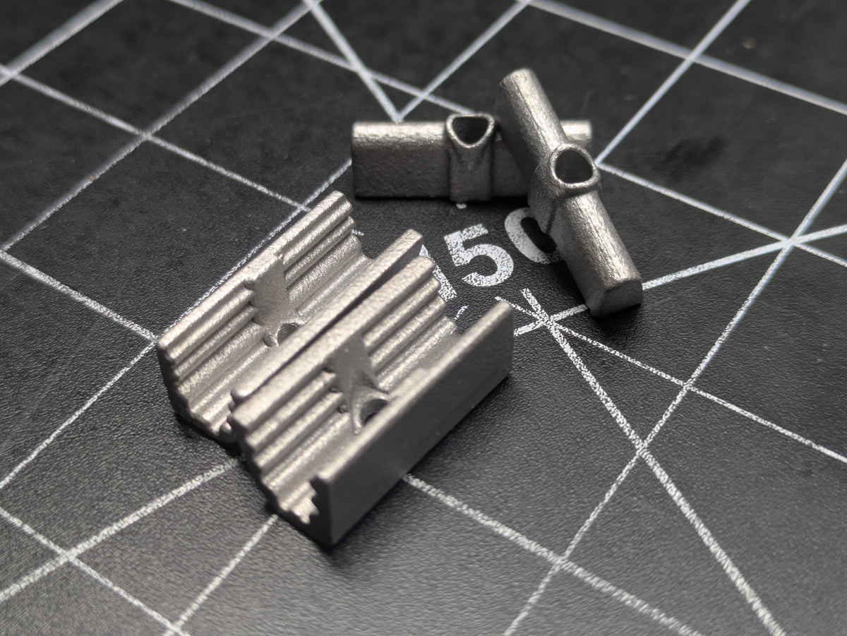 Monolith XOL / A4T SLM belt clips, side view