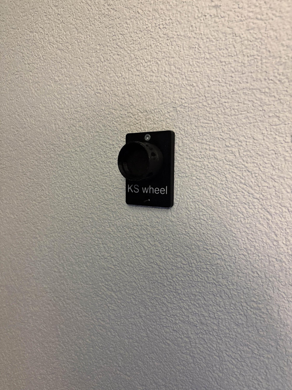 MOZA Steering Wheel Wall Mount with Custom Wheel Name
